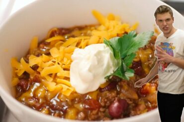 Game Day Chili | The College Cook