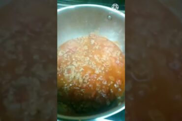 CHILI'S SUPER EASY RECIPE OUR LUNCH FOR TODAY WITH CORN BREAD.