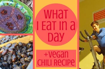 What a Vegan College Student Eats In a Day  +Vegan Chili Recipe