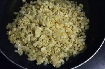 chili garlic home made simple recipe||How to cook chili garlic