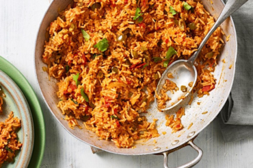 This vegan rice dish can be eaten on its own or if you want to add some protein [Spicy Mexican rice]