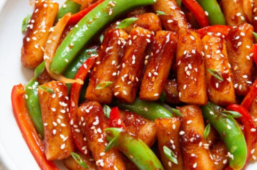 Stir-Fried Spicy Rice Cakes[ Healthy Nibbles]