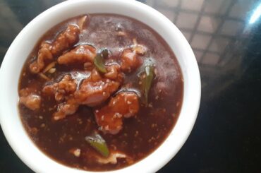 Easy Chicken Chilli recipe | Street food style Chicken Chilli recipe | Chicken Chilli gravy