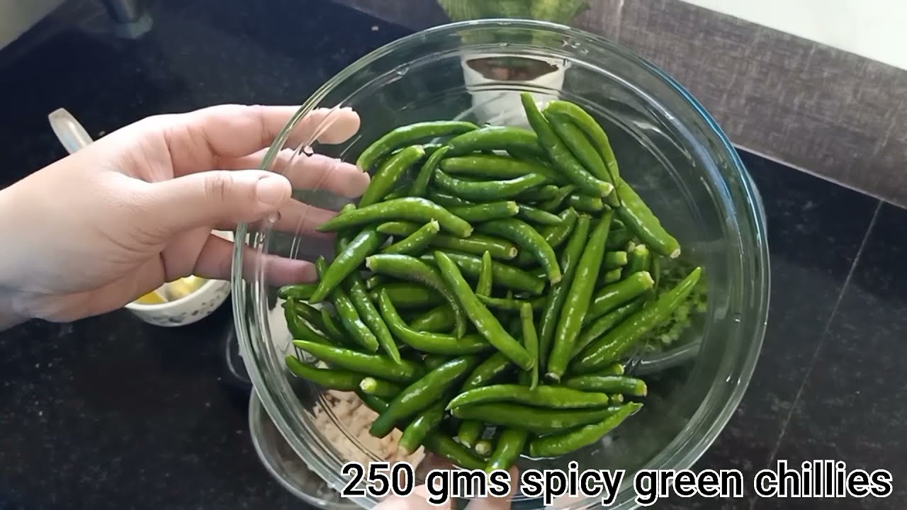 Hari Mirchi ki Chutney Spicy Green Chilli Chutney Recipe Chili Chili