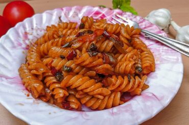 Chilli Garlic Pasta | Indian Style Vegetable Pasta | Quick and Easy Pasta Recipe | Food Plex