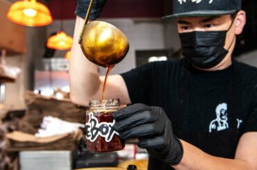 L.A. is in the middle of a chile sauce craze. 16 to try now