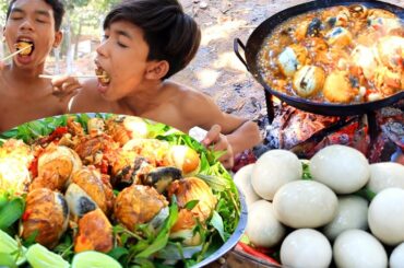 Wow! Yummy Cooking Super Spicy Eat Baby Duck Egg With Chili Very Delicious