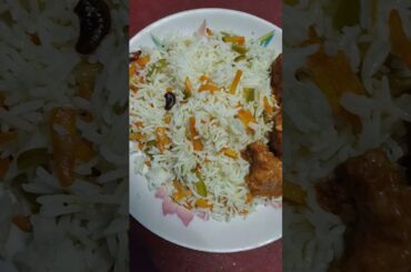 #fried_rice_chili_chicken fried rice + chili chicken
