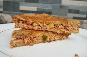 Chilli Chicken Sandwich - Nida's Cuisine - Sandwich Recipes - Ramzan Recipes - Iftar Snacks
