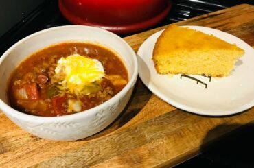 Easiest CHILI recipe ever!