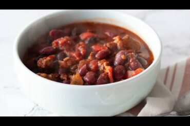 This Slow Cooker Chili Recipe Is About To Be Your Favorite