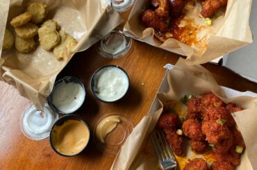 I just tried Buffalo Wild Wings’ new Blazin’ sauce variant that is compromised of Carolina Reaper. I know their original Blazin’ sauce that used Ghost Peppers is said to be 350,000 SHU, but I can’t imagine their new Blazin’ sauce is much higher on the scale than that.