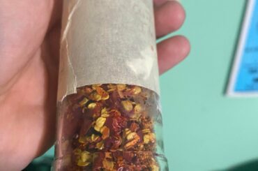 homemade thai hot chili flakes! made this from peppers i grew last summer