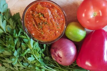 Turkish Chilli Sauce II Spicy meze Dip Recipe II Turkish Hot Chilli Ezme II Shorts II Youtubeshorts.