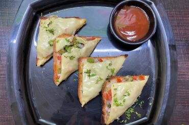 Cheese chilli toast sandwich | open sandwich | chilli cheese sandwich| Breakfast & snacks recipe