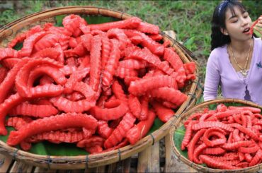 Amazing cooking hotdog crispy with chili sauce recipe - Amazing video