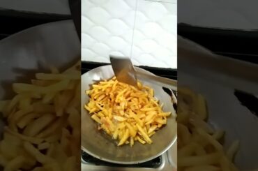 potato chilli.. recipe.. #... pls like subscribe.. #and share my video.. Love you all..