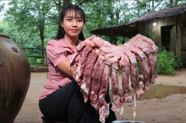 Ribs pork crispy soup with chili recipe in my village - Amazing cooking food