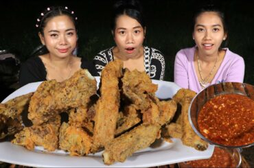 Amazing cooking and eating ribs pork crispy with chili sauce recipe - Amazing cooking