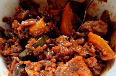 Accidentally rediscovered the exact flavor of leftovers my Chinese classmate gave me once. Been looking for it since primary school. Fried ketjap rice leftovers with samyang 2x, definitely recommend.