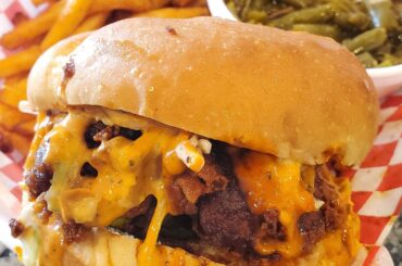 Best Chicken Sandwich Hands Down... Extra Hot Hot Chicken