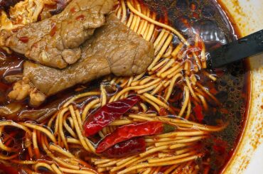 Sichuan Numbing SPICY Beef Noodle. Can’t feel my lips