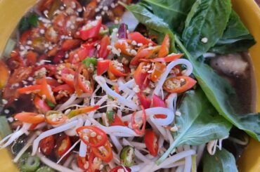 Bit of chilli with my pho