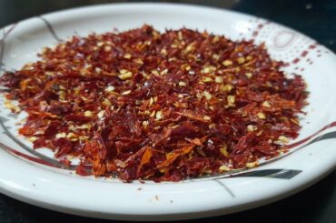 Chilli Flakes Recipe | Homemade Chilli Flakes | How to make Chilliflakes at Home | Adwait Homestay