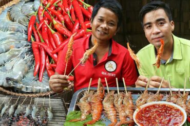 Best Grilled Shrimp recipe eating with super spicy chili sauce, Cooking food recipe