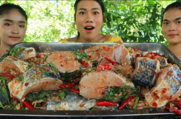 Yummy cooking fish boiled with chili recipe - Amazing cooking
