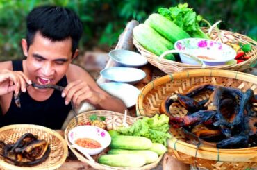 Jungle Life Cooking, Roast eel With recipe Spicy chili sauce Delicious