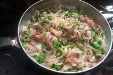 green chili and onion se 2 minut mein banaaiye new amazing recipe