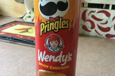 Seems random, but of course I had to try it! They're just spicy Pringles. Good flavor. Nothing like the sandwich though.