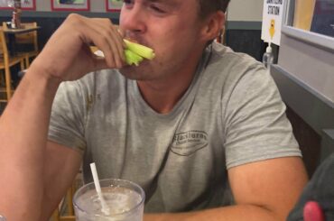 Blazin wing challenge champion