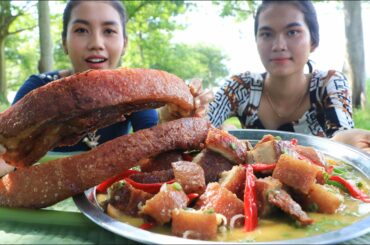 Cooking pork crispy stir-fry with chili recipe - Cooking skill