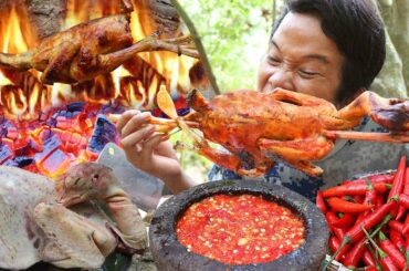 Spicy chili grilled chicken in forest eating show | Grilled Chicken Recipe | king chili