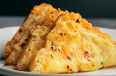 5 Minutes Chilli Cheese Toast Recipe | Chilli Toast