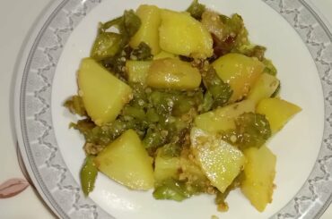 New Recipe Green Chili Aur Aloo ki Recipe from Naseeb Cooking