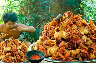 Cooking Red Crabs eating delicious with Hot Chili Sauce | Stir-Fried Freshwater crabs Spicy Recipes