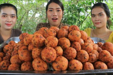 Yummy cooking rice crispy with chili sauce recipe - Cooking skill