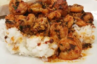 DOUBLE CHILI Prawns & Chicken Sausage Recipe/Chili Flakes ,Chili Powder, Garlic, Coriander & Rice.