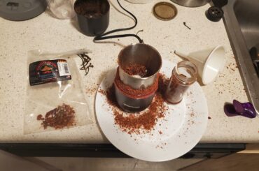 Note to self: Don't use a cheap grinder to powder Carolina Reapers with.