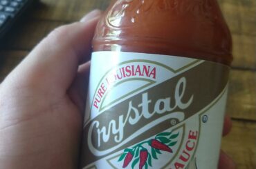 Anyone else love the Crystal Garlic sauce? I can only find it in the south. Way better than original imo.