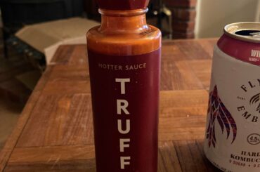 Just tried a new hot sauce tonight. Love the flavor and heat! Hot sauce infused with Black truffle :)