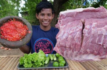 Very Delicious Cooking Pork Ribs With Chili ingredients