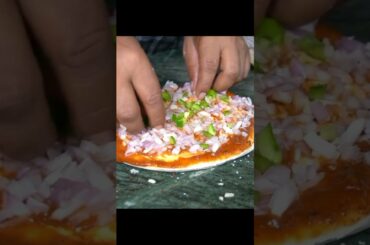 CHEESE CHILLI CHEESE BURST PIZZA_heart_eyes_tEsty and yum recipe share your friends