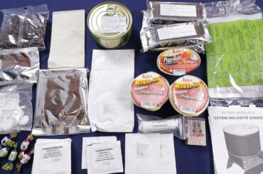 Hungarian Combat Ration Review Menu 2 Chili Beans with Minced Beef