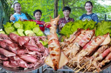 2 Recipes with squid - Special squid grilling and boiling recipes - Squid eating spicy chili sauce