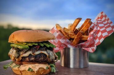 El Diablo Burger & Fries