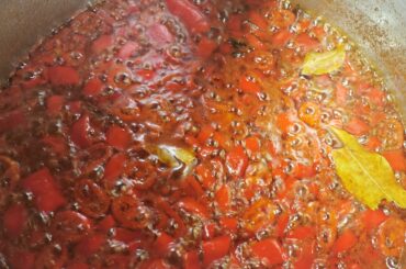 Making chilli oil at work